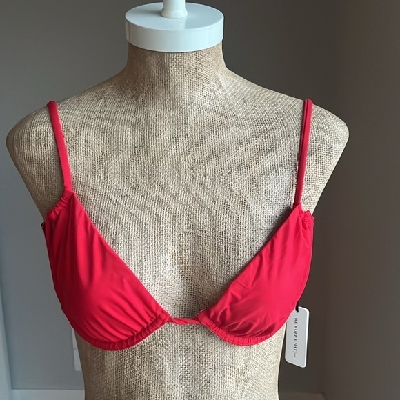 NWT WeWoreWhat Ruched Underwire Bikini Top Small - Picture 1 of 3